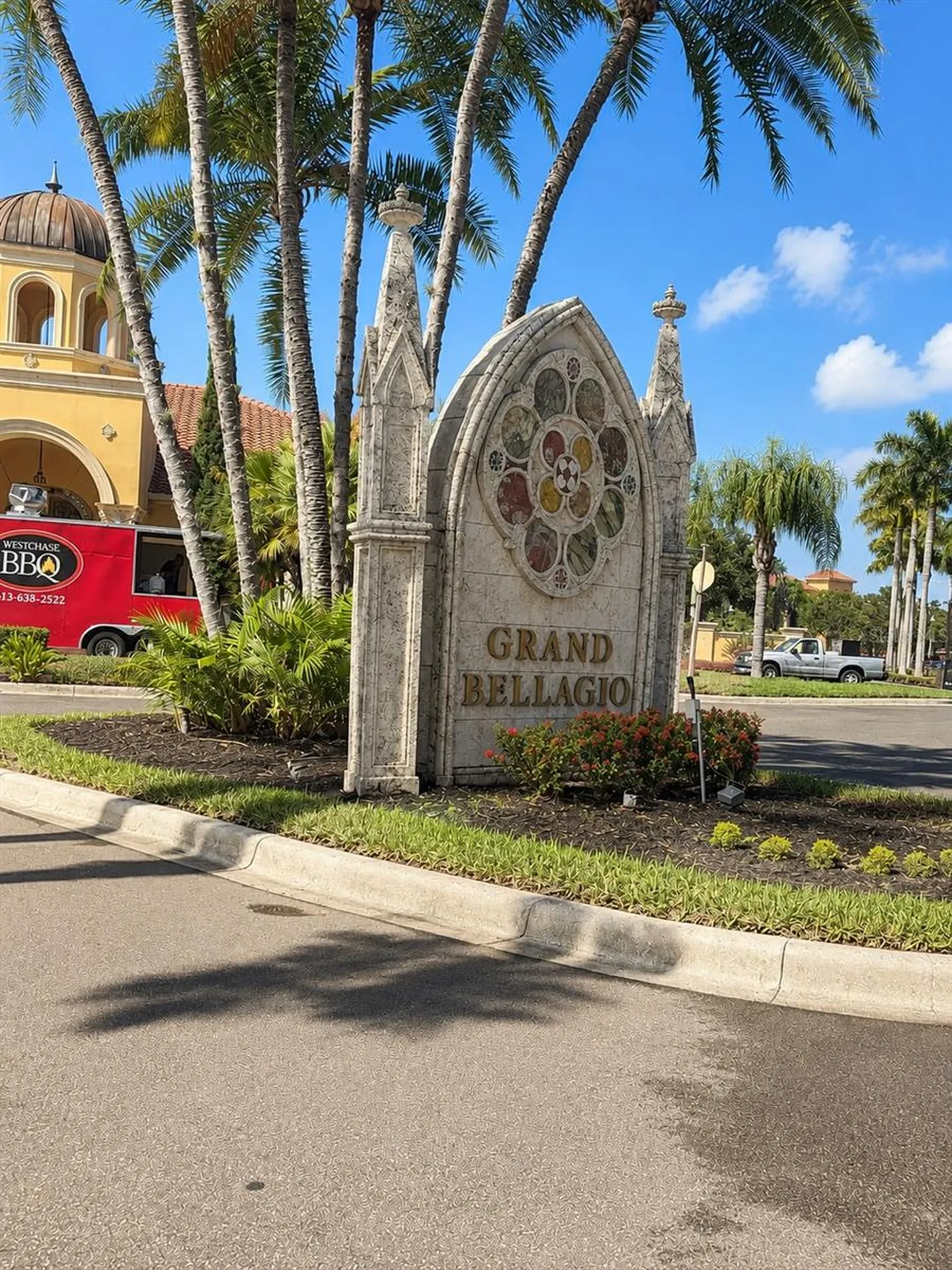 2717 Via Cipriani Clearwater FL 33764