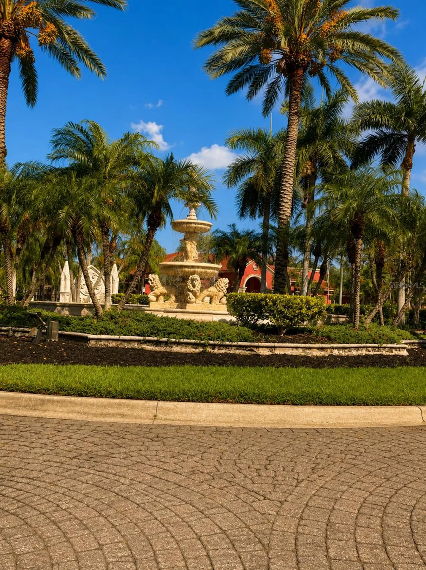 2717 Via Cipriani Clearwater FL 33764