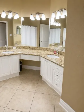 2717 Via Cipriani Clearwater FL 33764