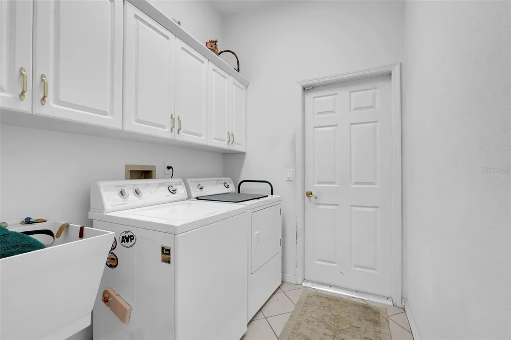 8003 Belshire Drive Orlando FL 32835