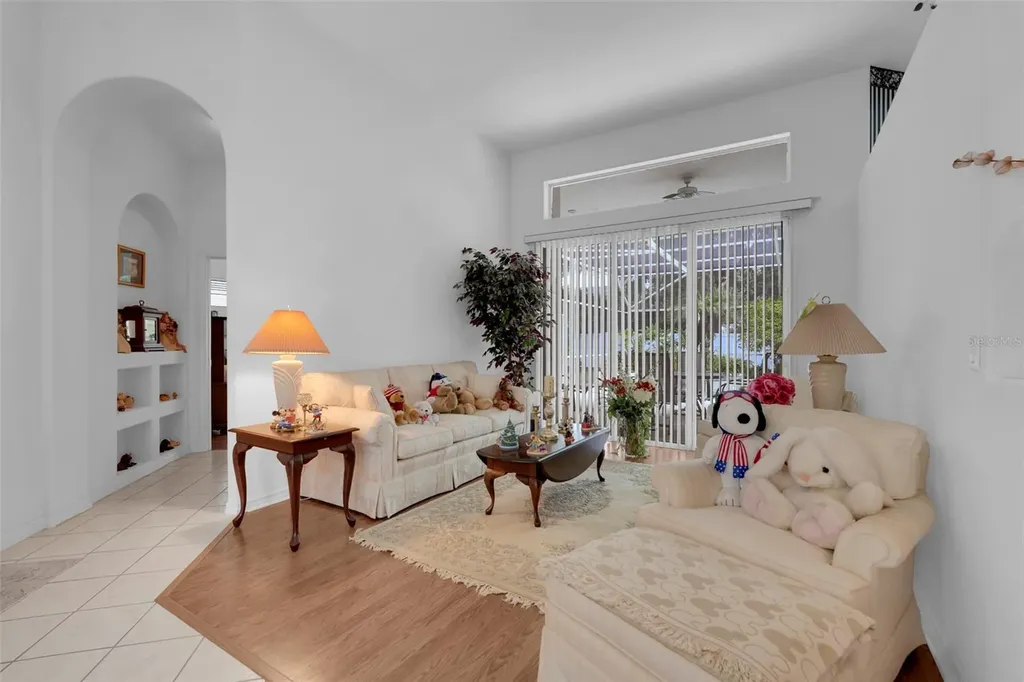 8003 Belshire Drive Orlando FL 32835