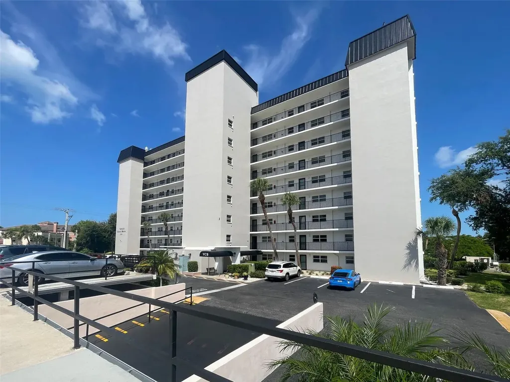 232 Saint Augustine Avenue Venice FL 34285