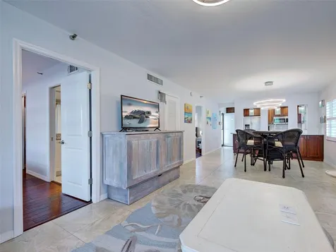 232 Saint Augustine Avenue Venice FL 34285