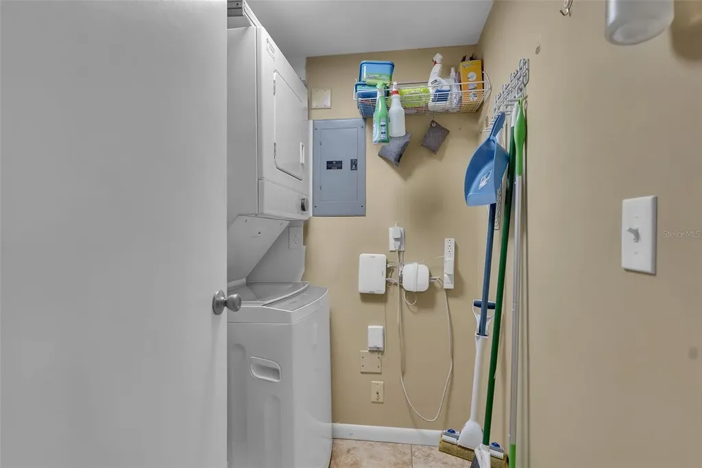 4644 Longwater Chase Sarasota FL 34235