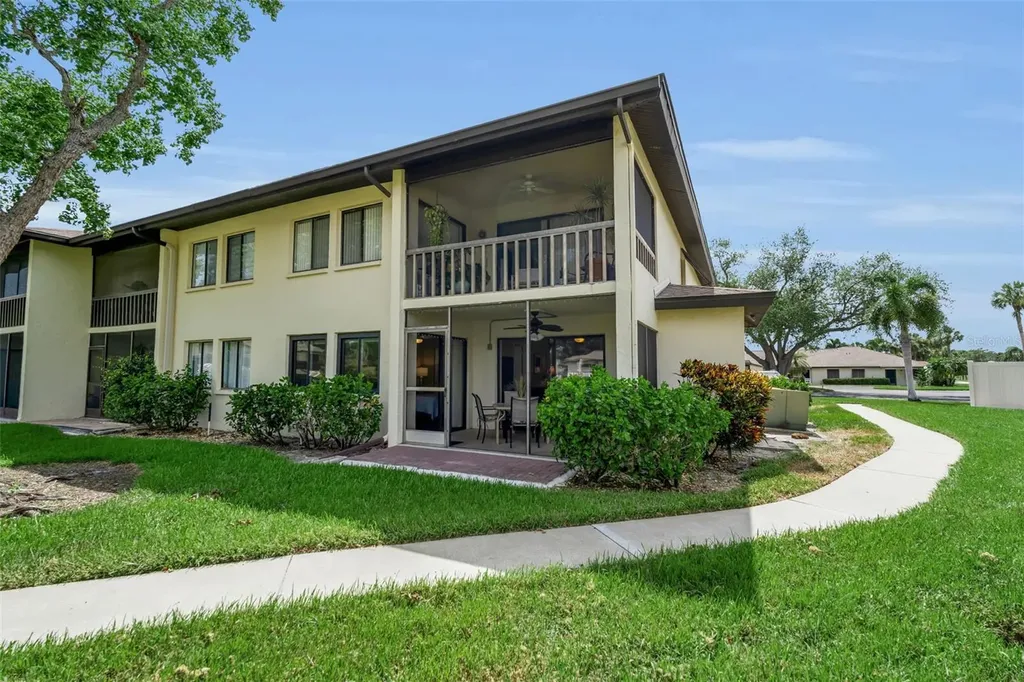 4644 Longwater Chase Sarasota FL 34235