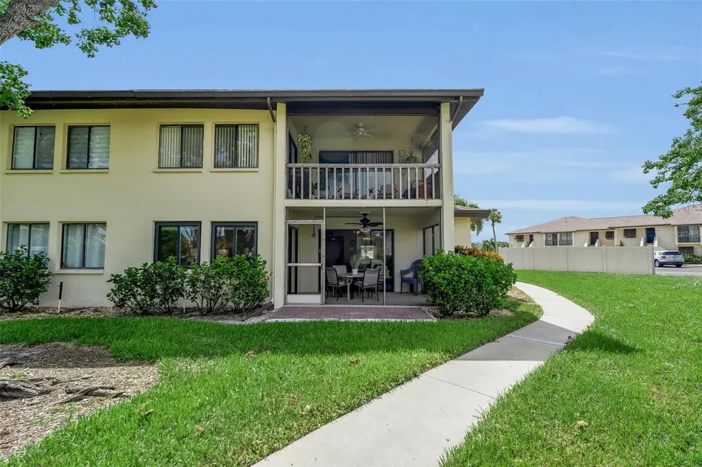 4644 Longwater Chase Sarasota FL 34235