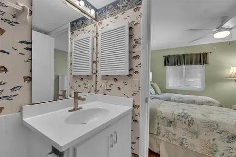 4644 Longwater Chase Sarasota FL 34235