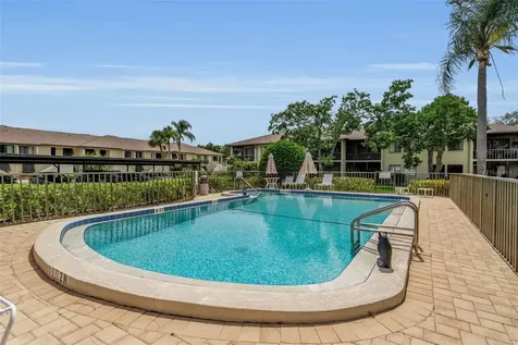 4644 Longwater Chase Sarasota FL 34235
