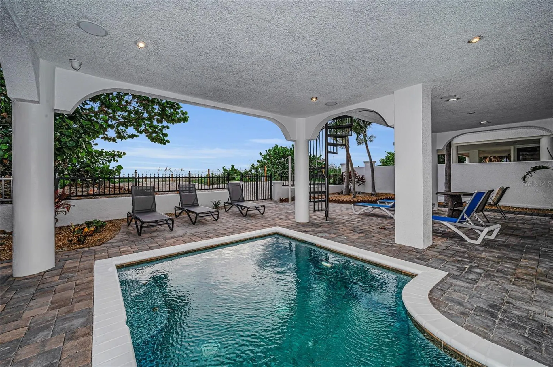 9550 W Gulf Boulevard Treasure Island FL 33706
