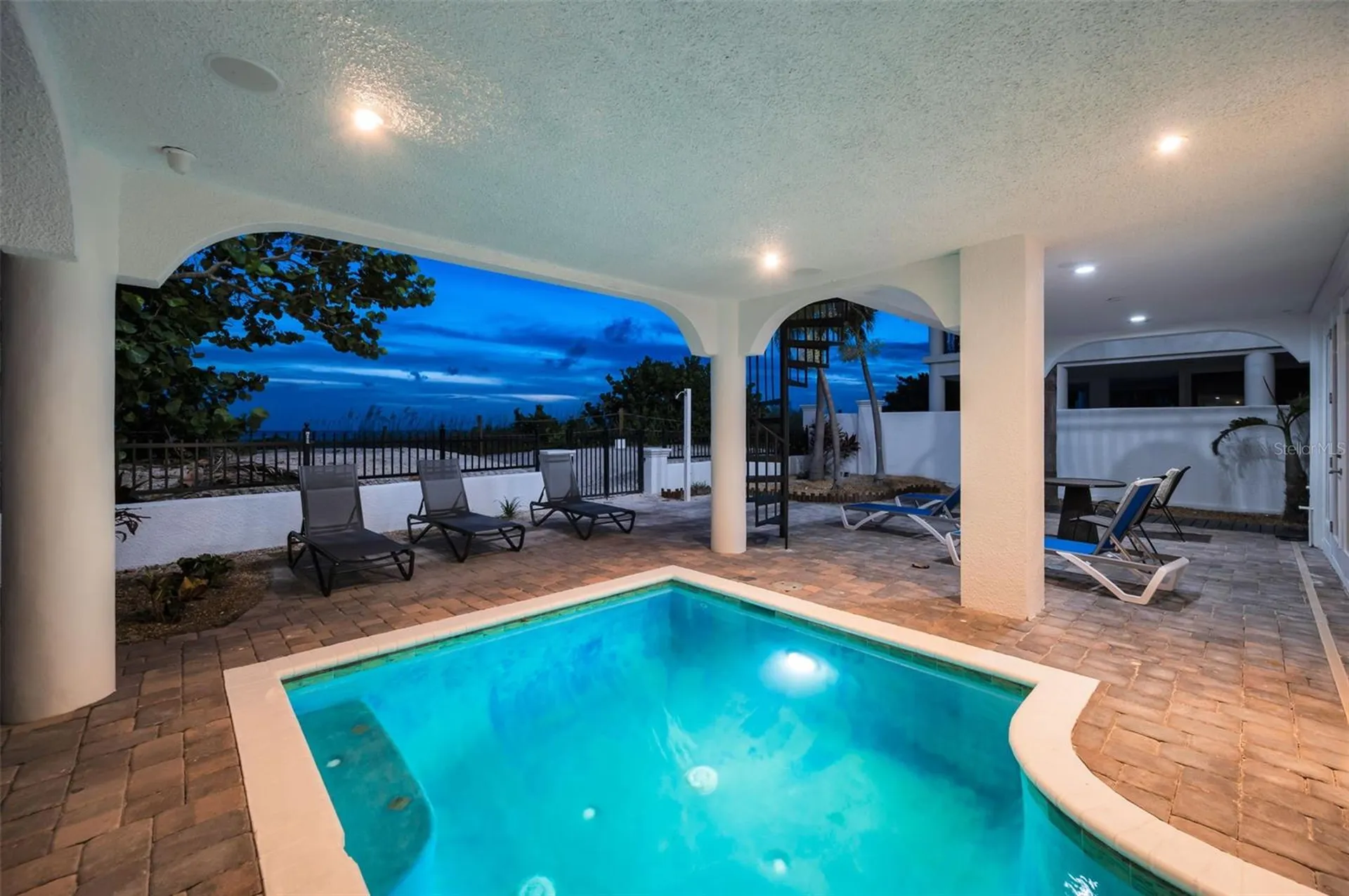 9550 W Gulf Boulevard Treasure Island FL 33706