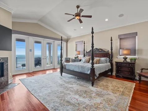 9550 W Gulf Boulevard Treasure Island FL 33706