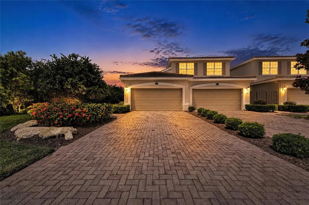 419 Winding Brook Lane Bradenton FL 34212