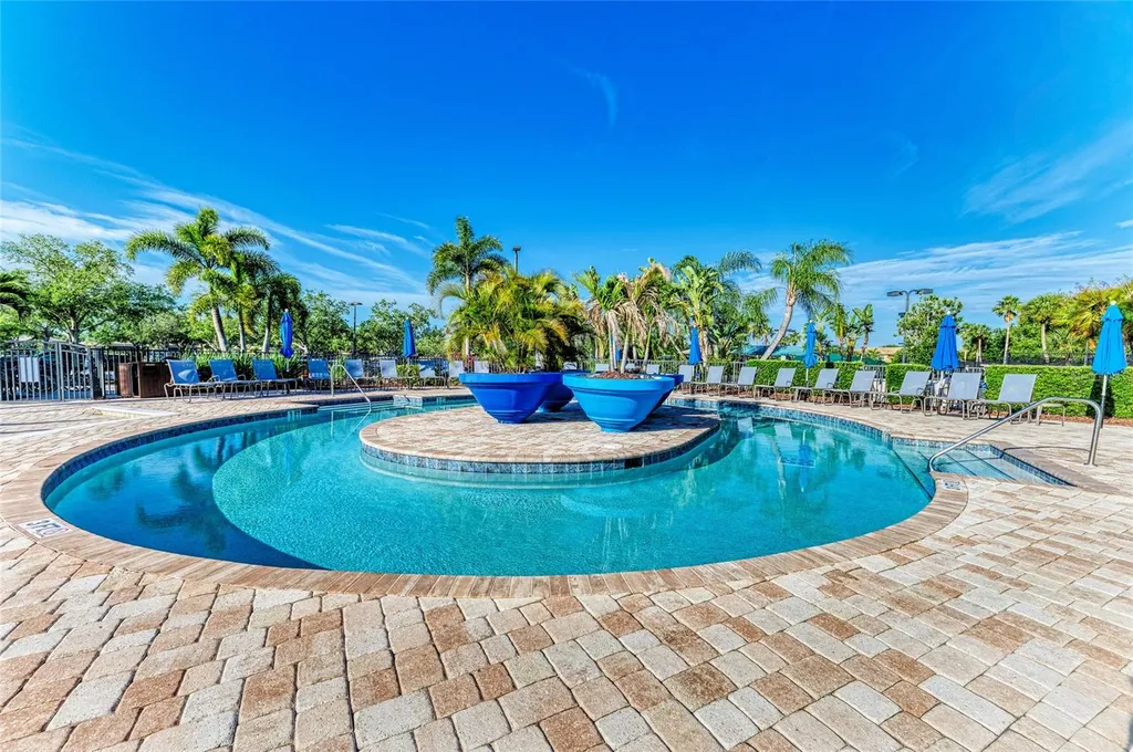 419 Winding Brook Lane Bradenton FL 34212