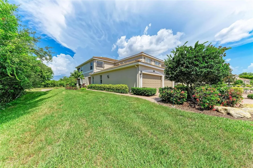 419 Winding Brook Lane Bradenton FL 34212