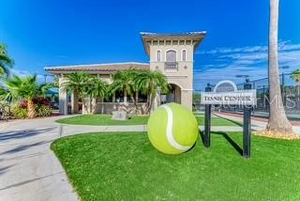 419 Winding Brook Lane Bradenton FL 34212