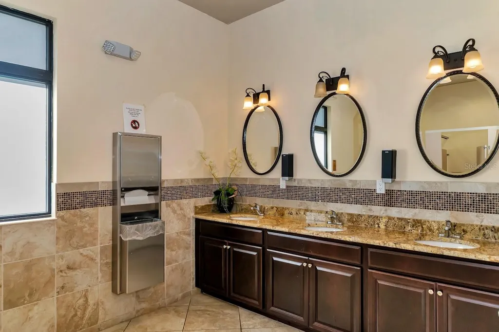 419 Winding Brook Lane Bradenton FL 34212