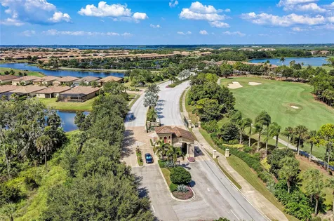 419 Winding Brook Lane Bradenton FL 34212
