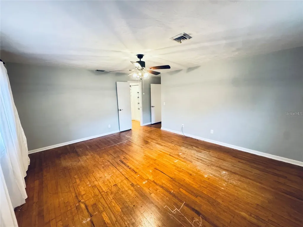 2022 Edgewood Road Leesburg FL 34748