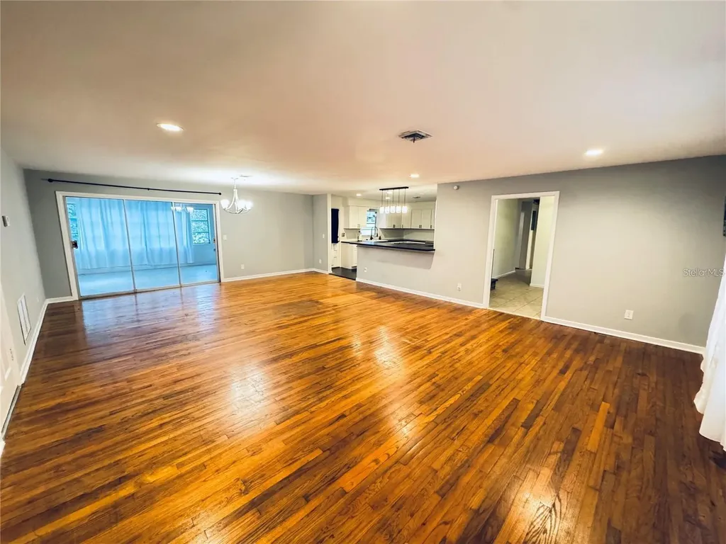 2022 Edgewood Road Leesburg FL 34748