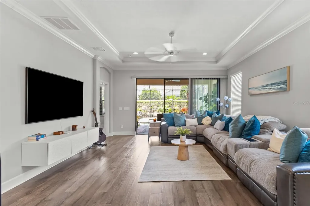 5019 Savona Run Bradenton FL 34211