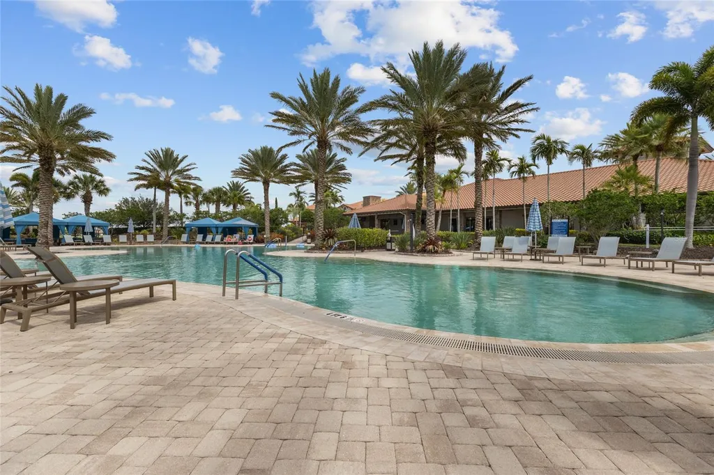5019 Savona Run Bradenton FL 34211