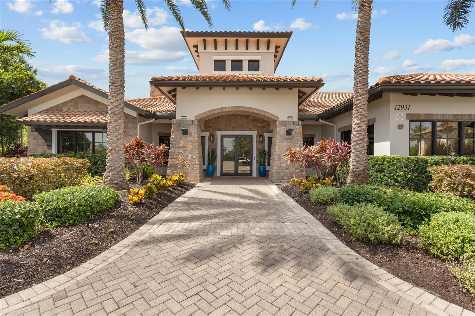 5019 Savona Run Bradenton FL 34211
