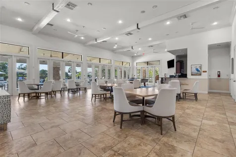5019 Savona Run Bradenton FL 34211