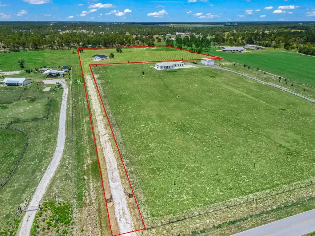 14461 SE 80th Street Morriston FL 32668