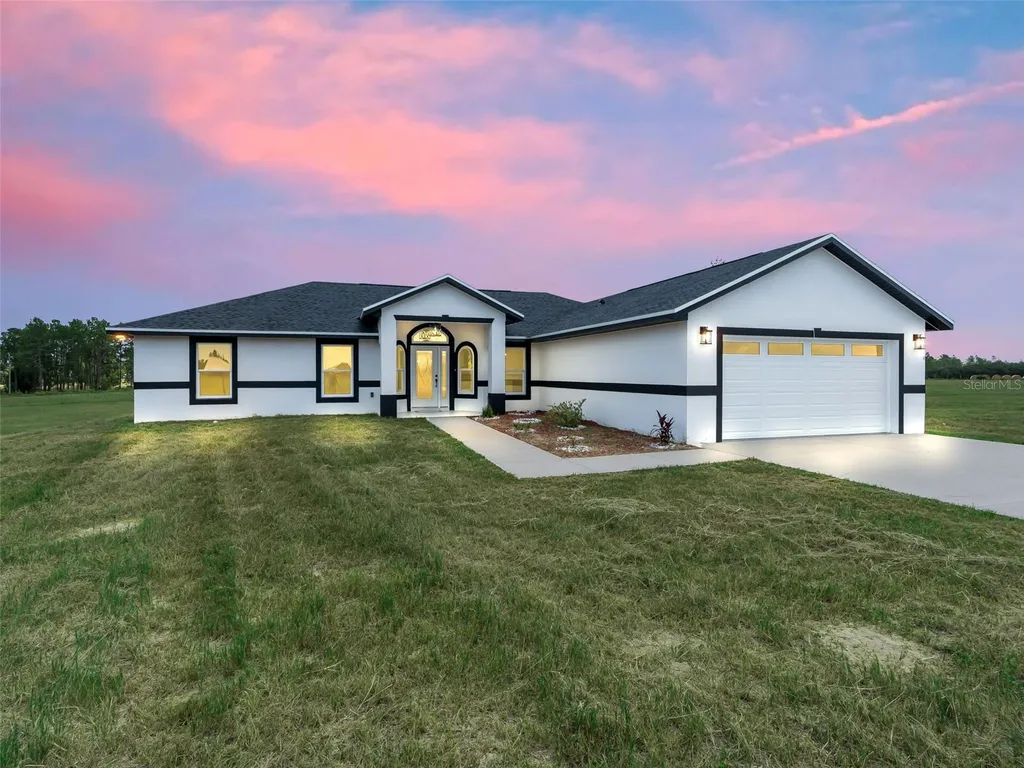 14461 SE 80th Street Morriston FL 32668