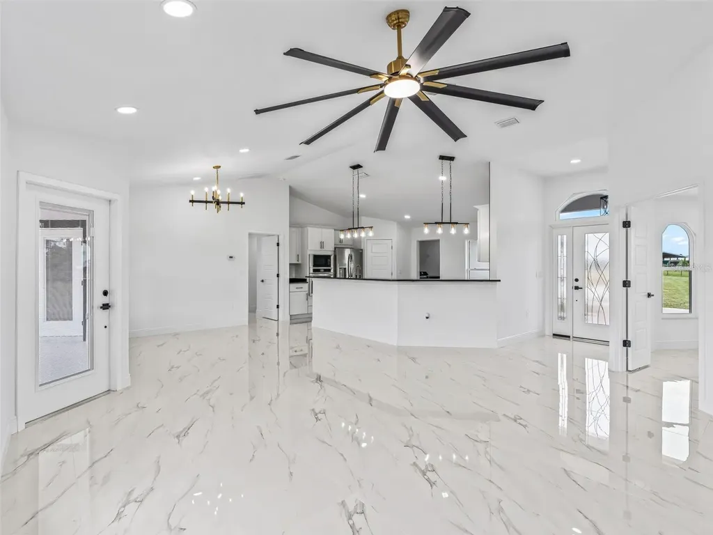 14461 SE 80th Street Morriston FL 32668