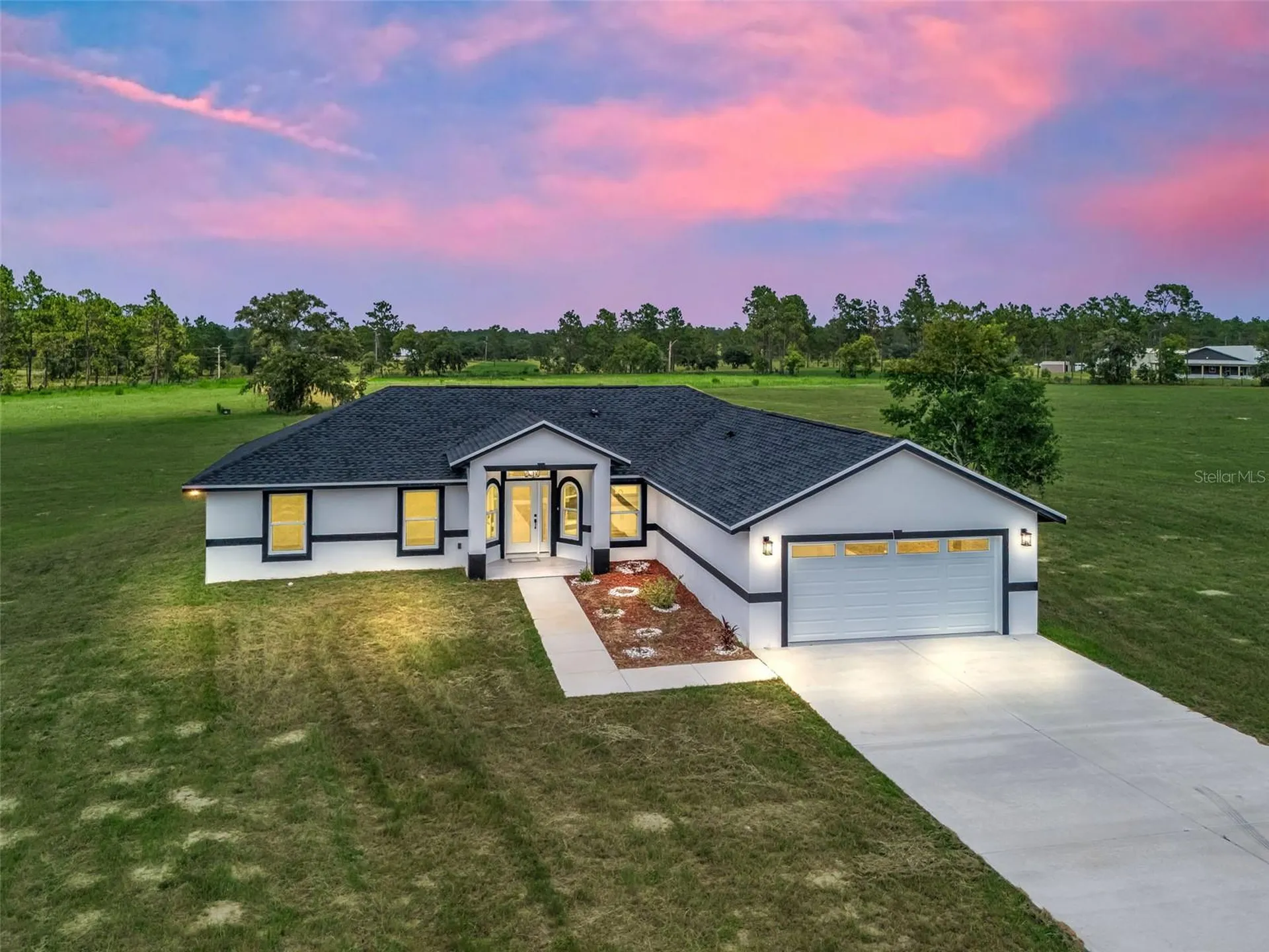 14461 SE 80th Street Morriston FL 32668