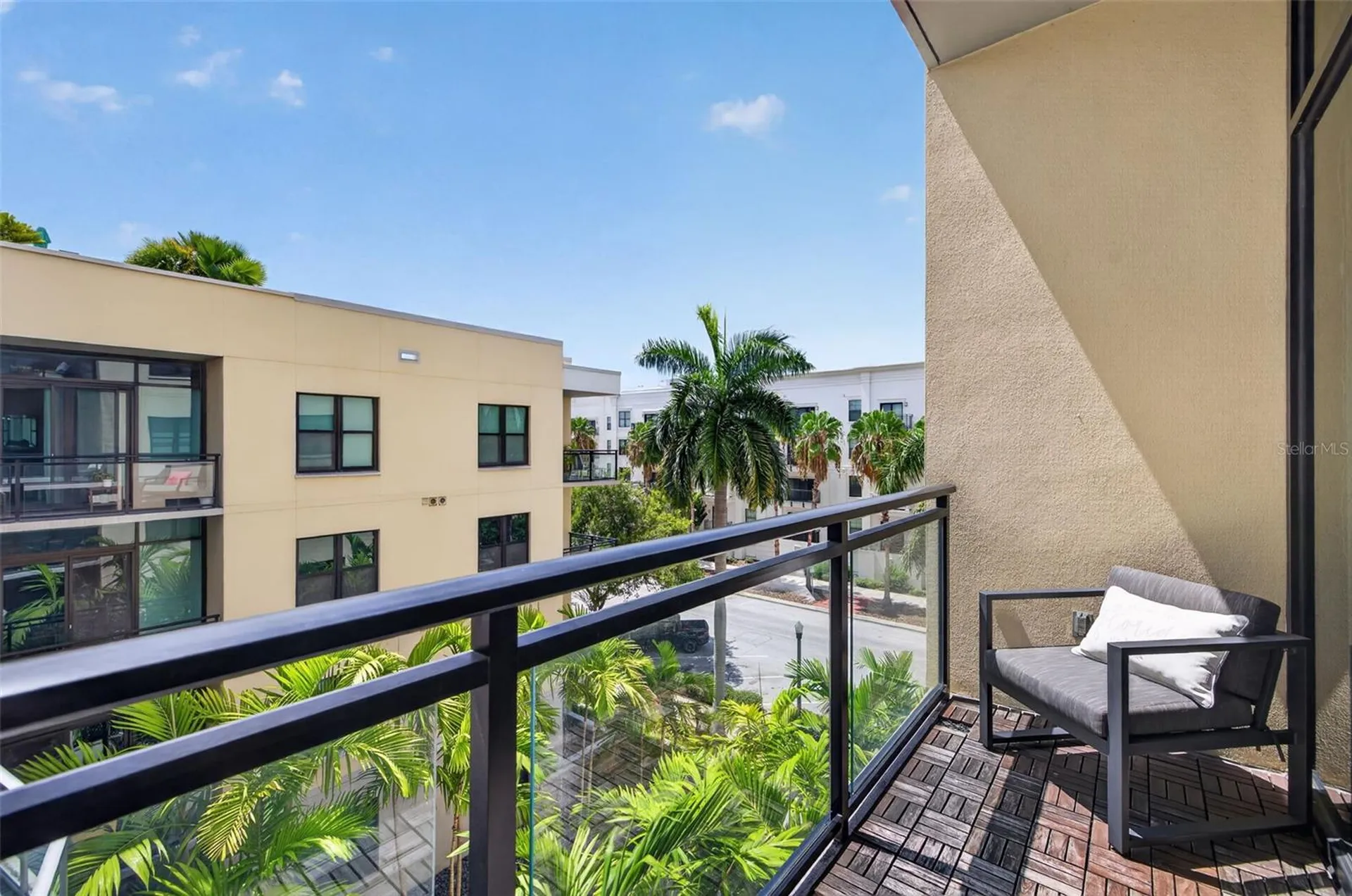 400 4th Avenue S St Petersburg FL 33701
