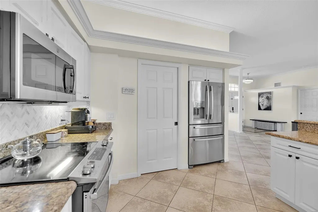 6817 Corral Circle Sarasota FL 34243