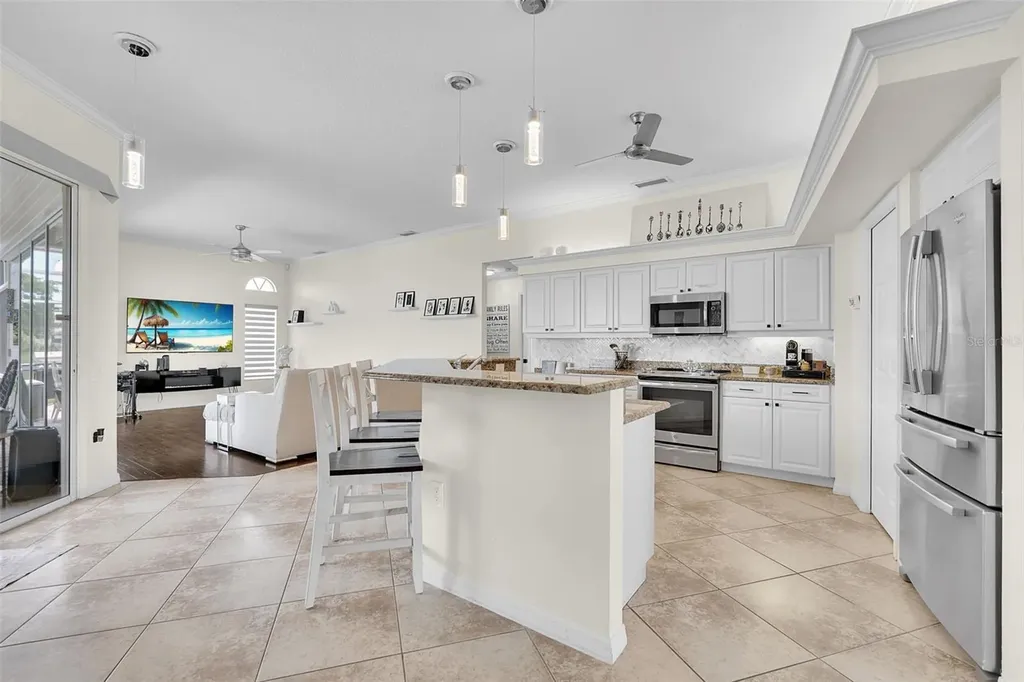 6817 Corral Circle Sarasota FL 34243