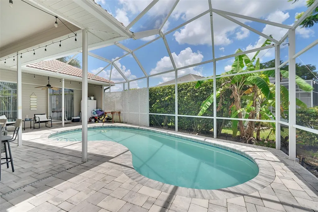 6817 Corral Circle Sarasota FL 34243