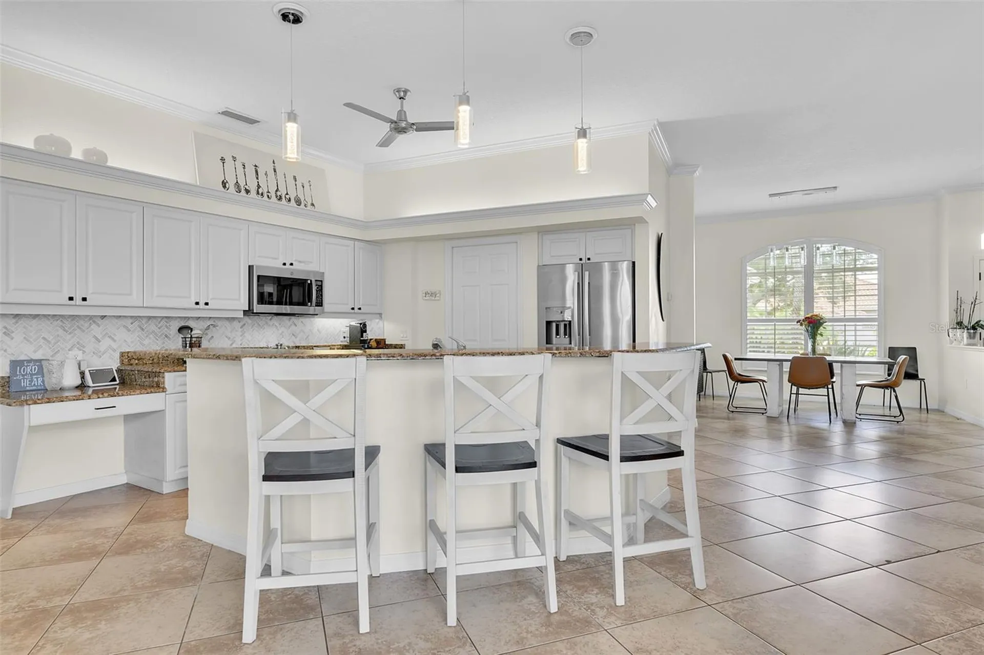 6817 Corral Circle Sarasota FL 34243