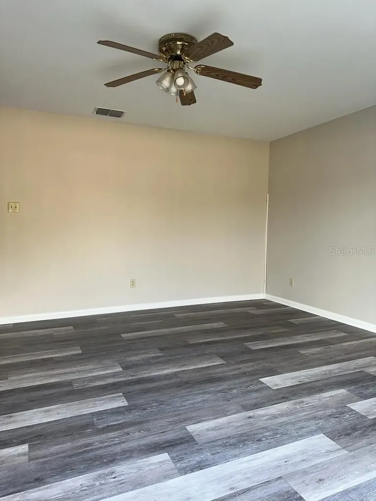 17608 Shadyside Circle Lutz FL 33549