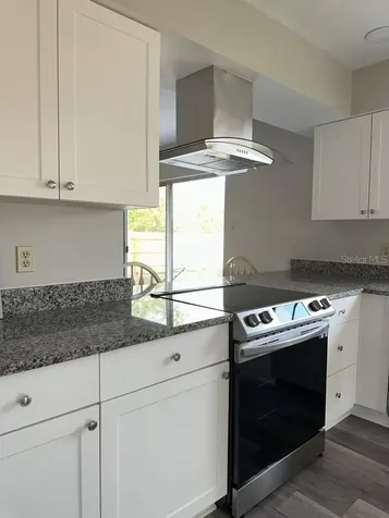 17608 Shadyside Circle Lutz FL 33549