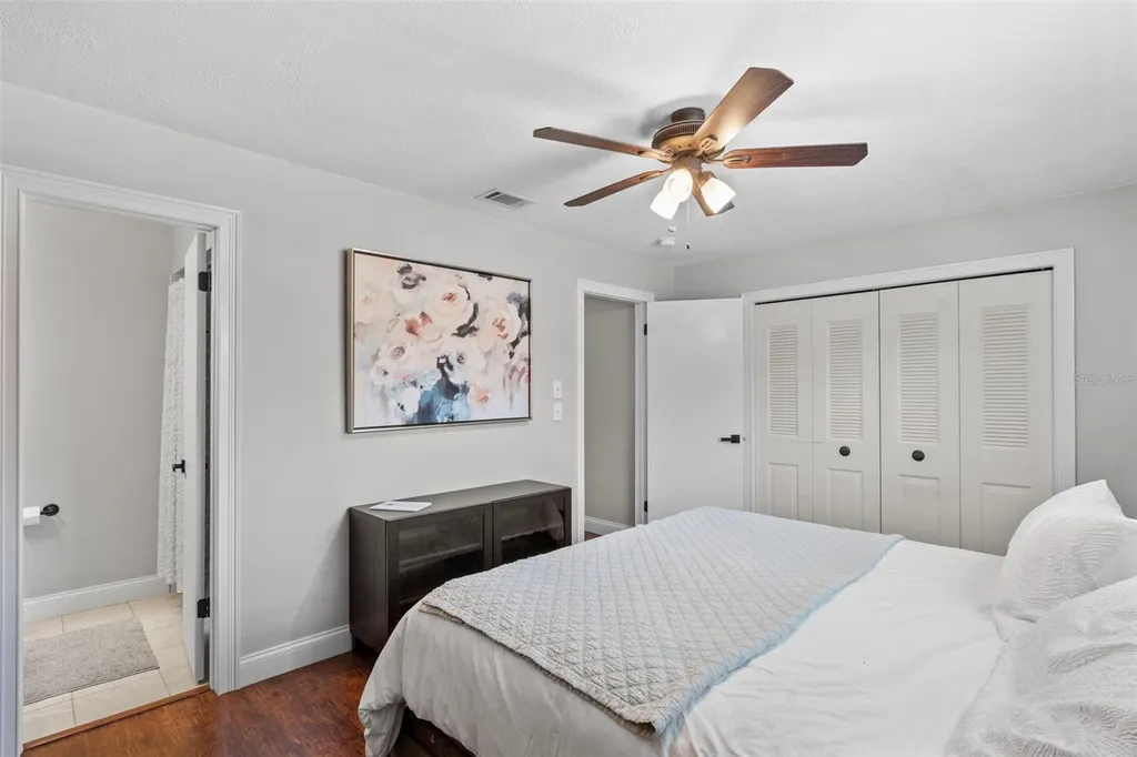2517 W Tennessee Avenue Tampa FL 33629