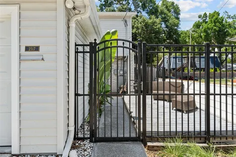 2517 W Tennessee Avenue Tampa FL 33629