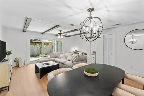 2517 W Tennessee Avenue Tampa FL 33629