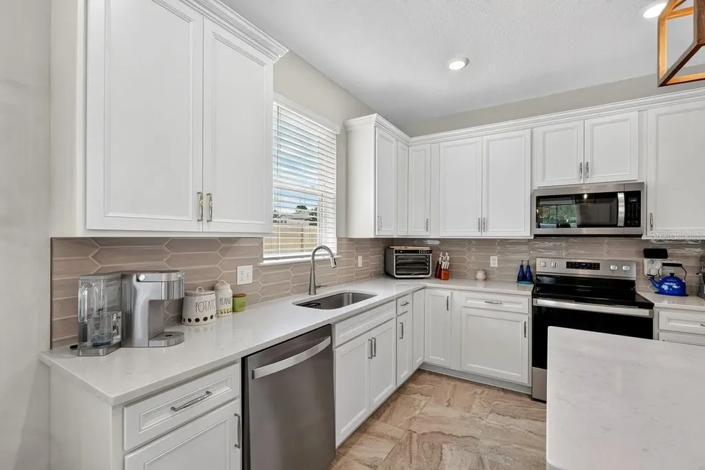 2044 Canopy Terrace Boulevard Deland FL 32724