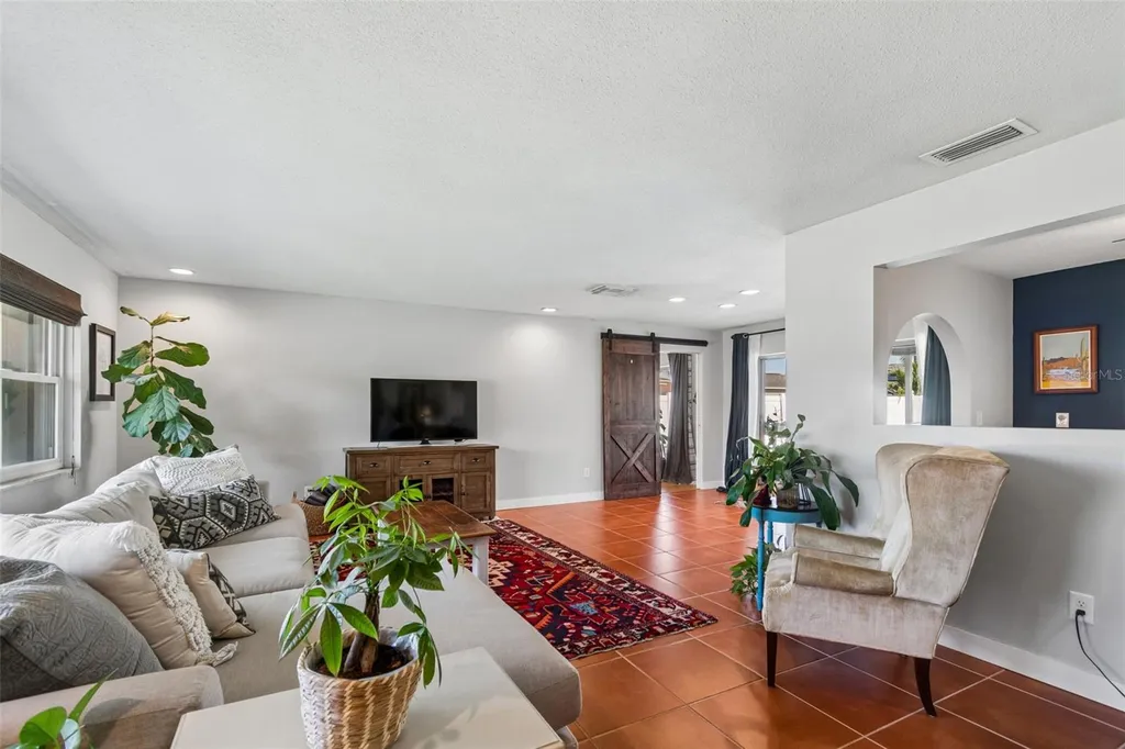 13901 88th Terrace Seminole FL 33776