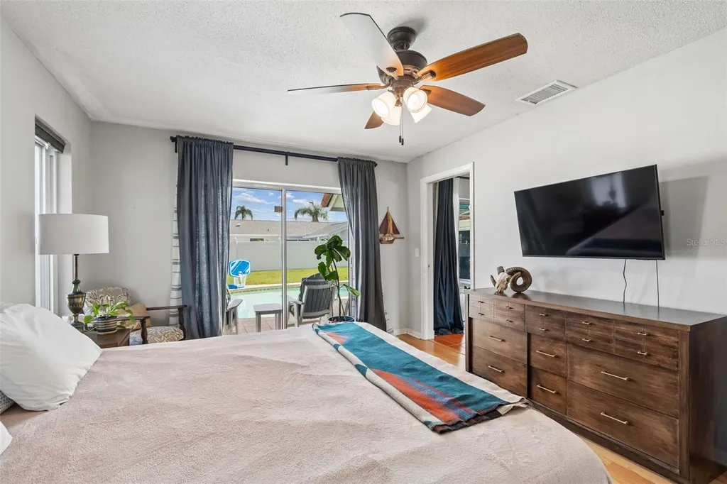 13901 88th Terrace Seminole FL 33776
