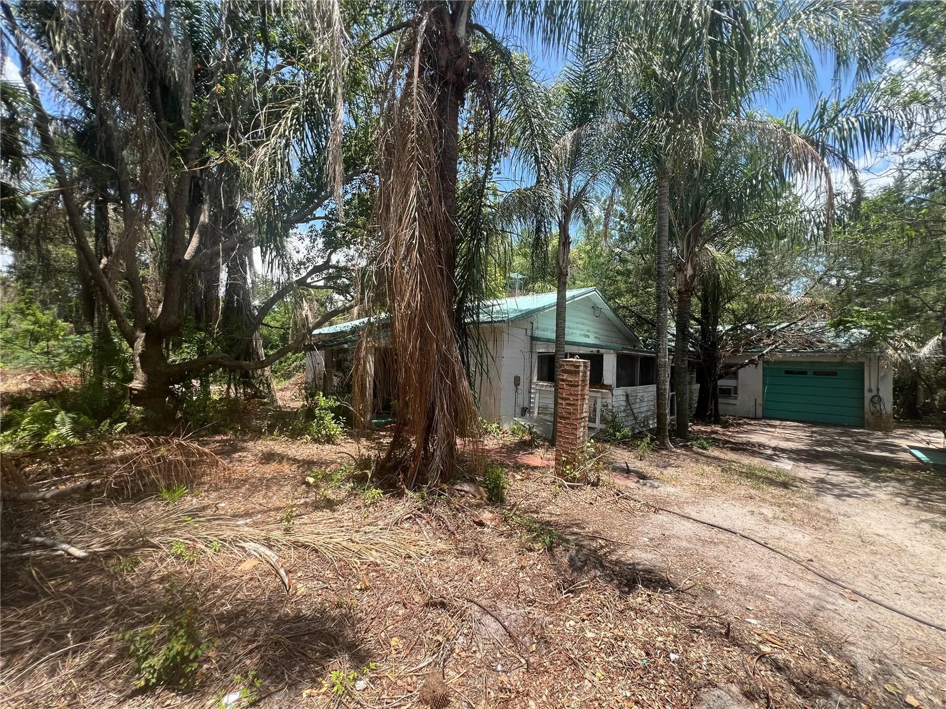 33845 Crestwood Avenue Leesburg FL 34788