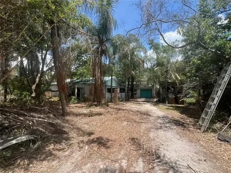 33845 Crestwood Avenue Leesburg FL 34788