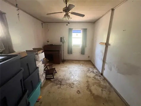 33845 Crestwood Avenue Leesburg FL 34788