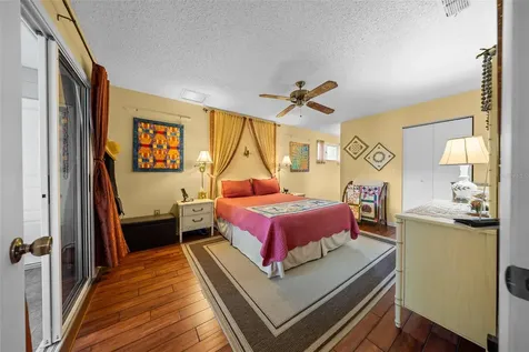 10889 SW 90th Court Ocala FL 34481
