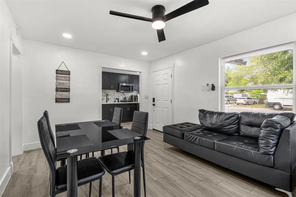 1305 29th Street W Bradenton FL 34205