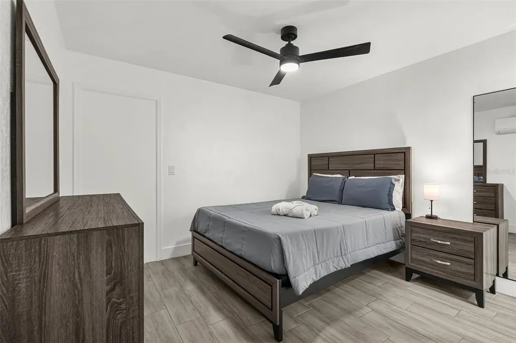 1305 29th Street W Bradenton FL 34205